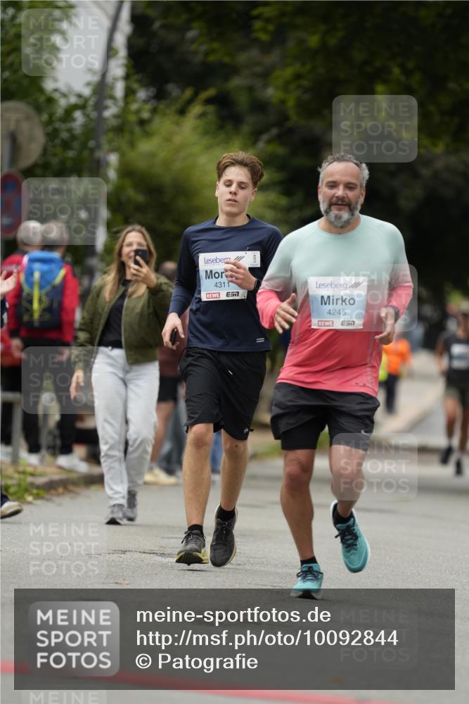 30.08.2026 - Blankeneser Heldenlauf Patografie http://msf.ph/oto/10092844 30.08.2026 12:49:28 Ziel 2093, 4245, 4311 meine-sportfotos.de