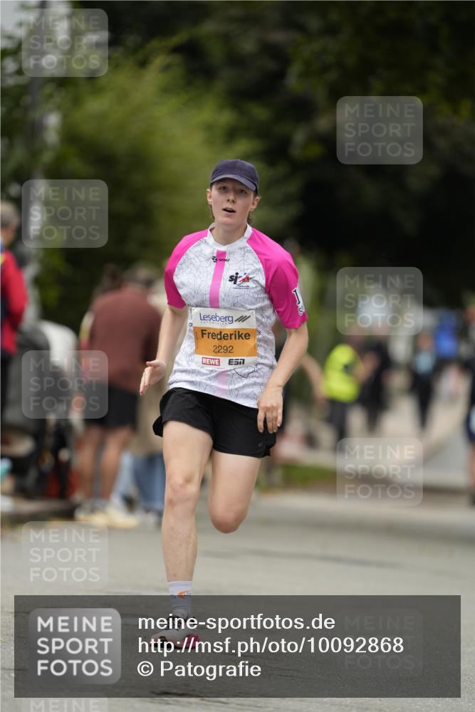 30.08.2026 - Blankeneser Heldenlauf Patografie http://msf.ph/oto/10092868 30.08.2026 12:50:31 Ziel 2292, 4126, 4156, 4376 meine-sportfotos.de