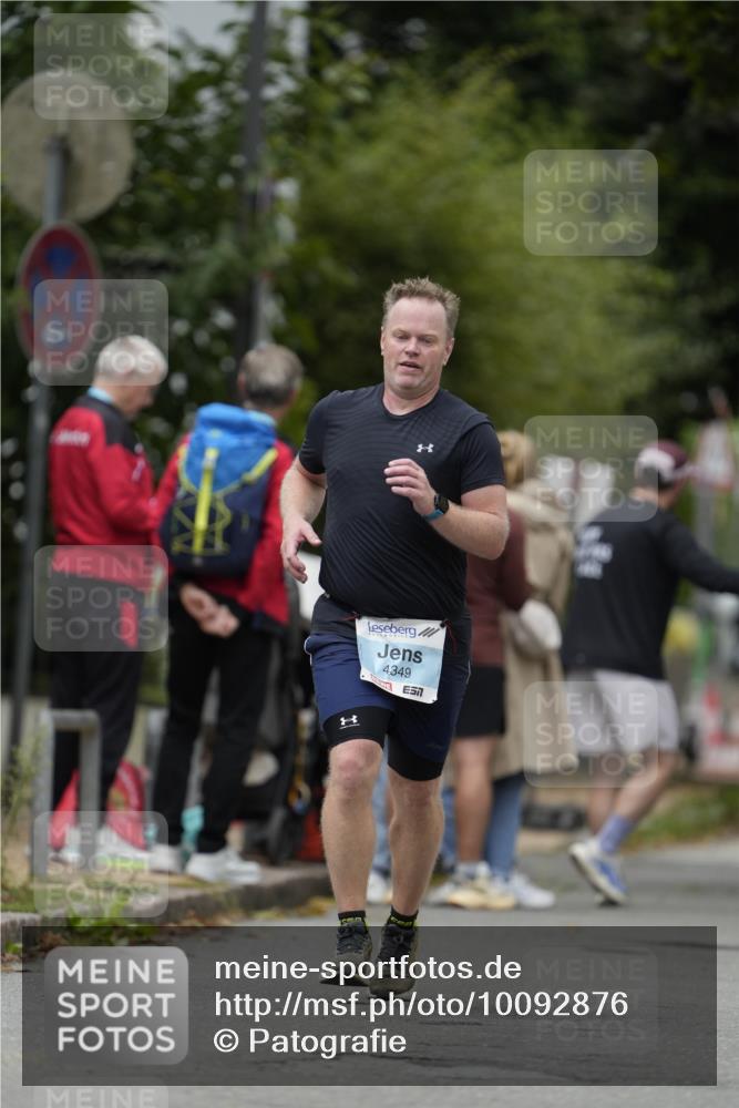 30.08.2026 - Blankeneser Heldenlauf Patografie http://msf.ph/oto/10092876 30.08.2026 12:50:48 Ziel 4002, 4417 meine-sportfotos.de