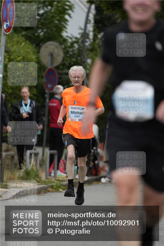 30.08.2026 - Blankeneser Heldenlauf Patografie http://msf.ph/oto/10092901 30.08.2026 12:52:04 Ziel 2197, 4087, 4101, 4228 meine-sportfotos.de