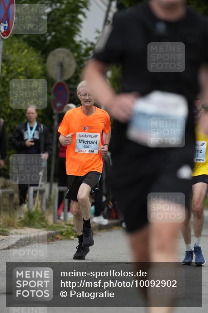 30.08.2026 - Blankeneser Heldenlauf Patografie http://msf.ph/oto/10092902 30.08.2026 12:52:04 Ziel 2197, 4087, 4101, 4228 meine-sportfotos.de