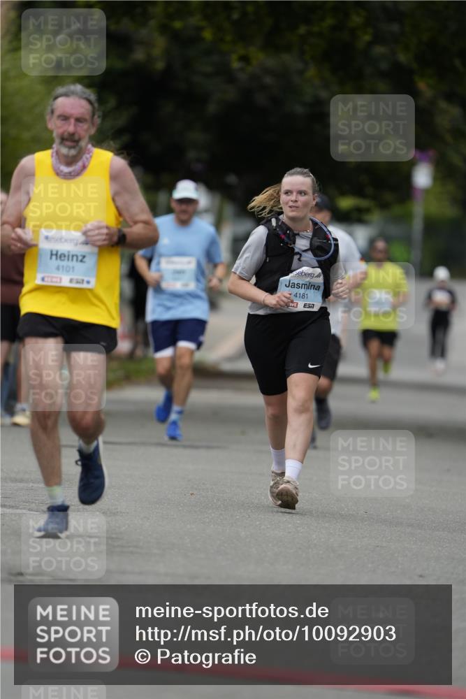 30.08.2026 - Blankeneser Heldenlauf Patografie http://msf.ph/oto/10092903 30.08.2026 12:52:05 Ziel 2197, 4087, 4101, 4228 meine-sportfotos.de