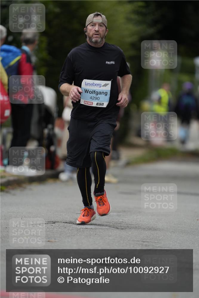 30.08.2026 - Blankeneser Heldenlauf Patografie http://msf.ph/oto/10092927 30.08.2026 12:52:50 Ziel 4290, 4392 meine-sportfotos.de