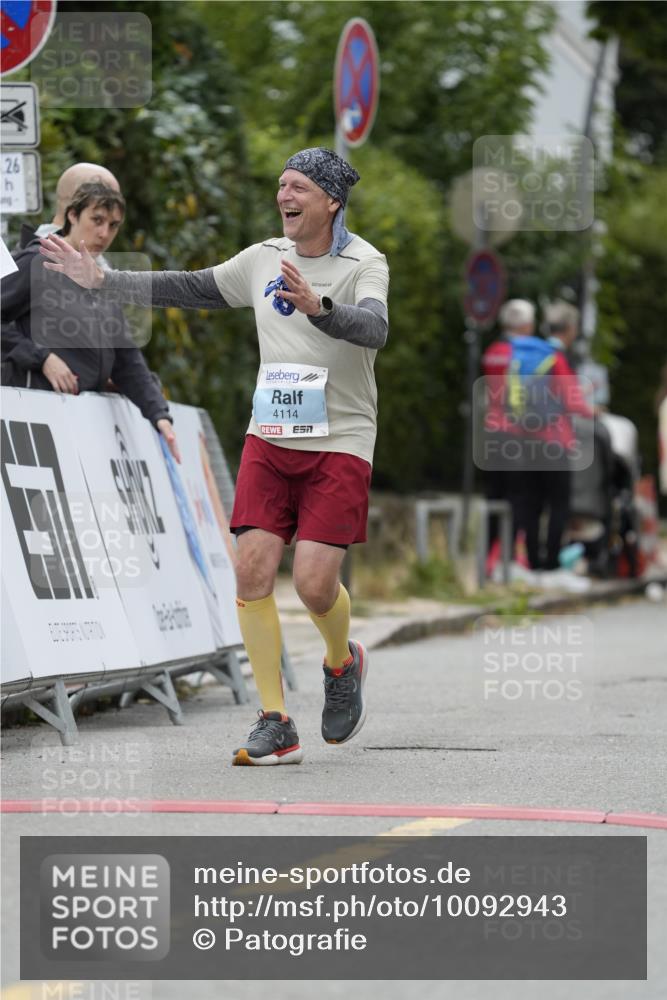 30.08.2026 - Blankeneser Heldenlauf Patografie http://msf.ph/oto/10092943 30.08.2026 12:54:42 Ziel 4114 meine-sportfotos.de
