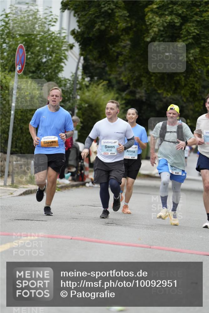 30.08.2026 - Blankeneser Heldenlauf Patografie http://msf.ph/oto/10092951 30.08.2026 12:54:49 Ziel 2092, 4016, 4114, 4138, 4147, 4280 meine-sportfotos.de