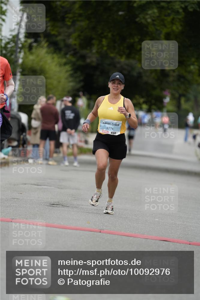 30.08.2026 - Blankeneser Heldenlauf Patografie http://msf.ph/oto/10092976 30.08.2026 12:55:46 Ziel 4118, 4223, 4274, 4437, 4438 meine-sportfotos.de
