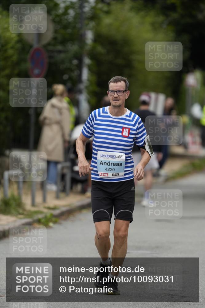 30.08.2026 - Blankeneser Heldenlauf Patografie http://msf.ph/oto/10093031 30.08.2026 13:00:22 Ziel 4220 meine-sportfotos.de