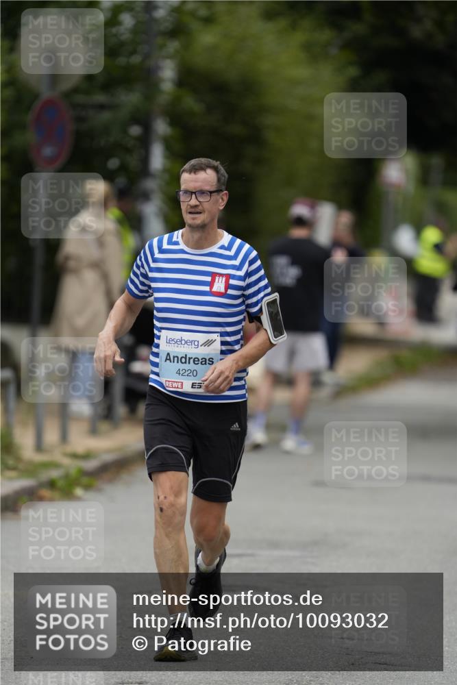 30.08.2026 - Blankeneser Heldenlauf Patografie http://msf.ph/oto/10093032 30.08.2026 13:00:22 Ziel 4220 meine-sportfotos.de