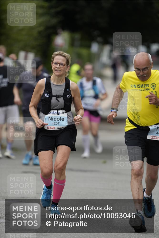 30.08.2026 - Blankeneser Heldenlauf Patografie http://msf.ph/oto/10093046 30.08.2026 13:00:43 Ziel 2200, 4207, 4403, 4430, 4431 meine-sportfotos.de