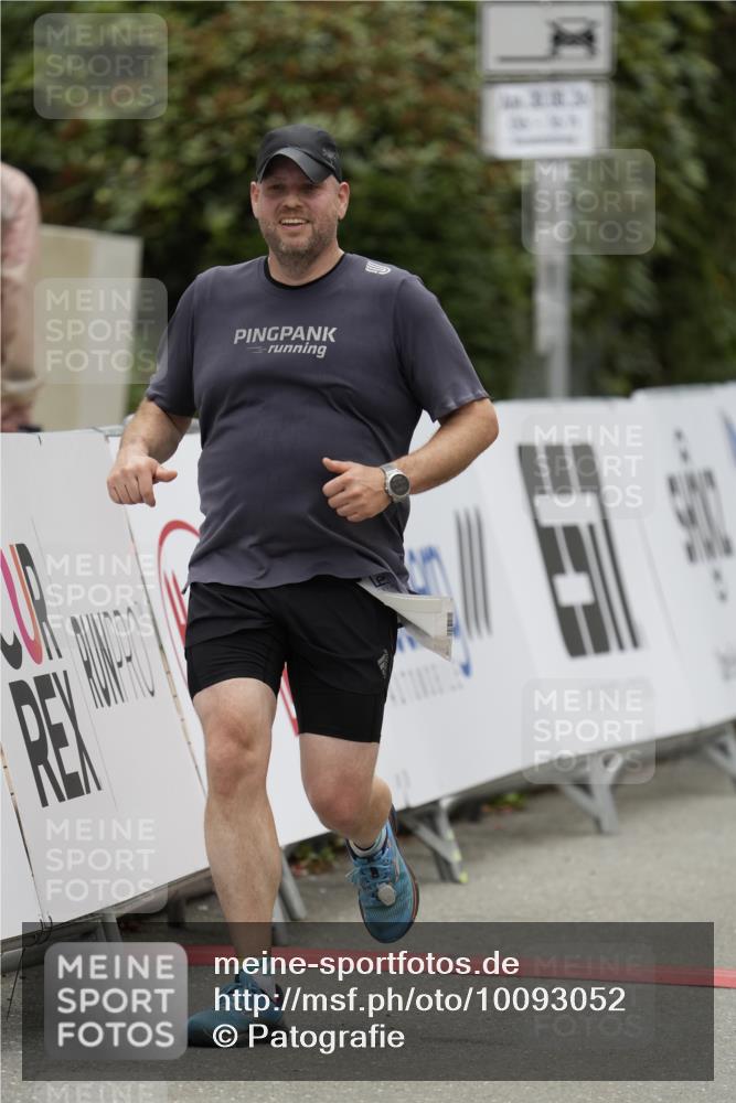 30.08.2026 - Blankeneser Heldenlauf Patografie http://msf.ph/oto/10093052 30.08.2026 13:00:57 Ziel 4024, 4405 meine-sportfotos.de