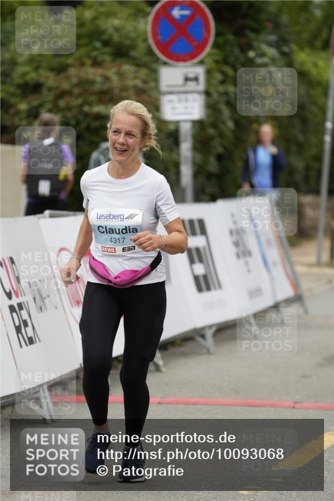 30.08.2026 - Blankeneser Heldenlauf Patografie http://msf.ph/oto/10093068 30.08.2026 13:02:14 Ziel 4317 meine-sportfotos.de