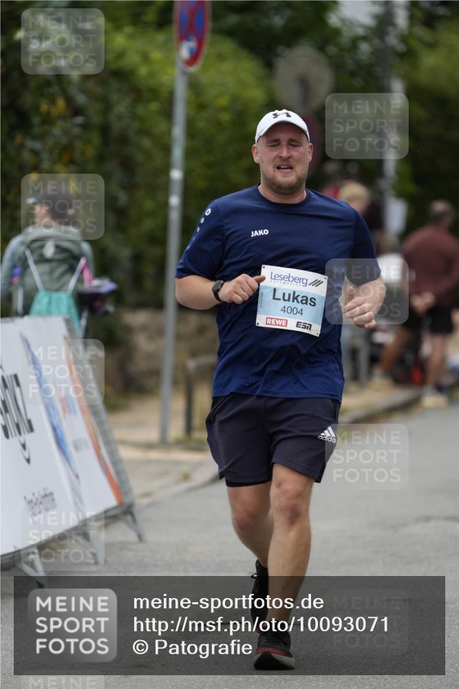 30.08.2026 - Blankeneser Heldenlauf Patografie http://msf.ph/oto/10093071 30.08.2026 13:02:19 Ziel 4004, 4317 meine-sportfotos.de