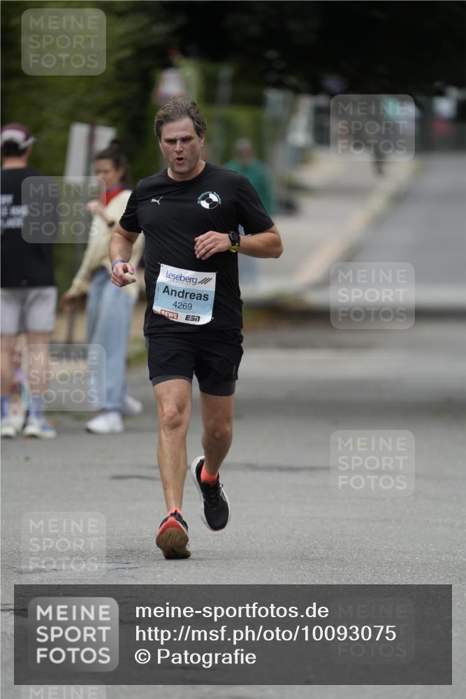 30.08.2026 - Blankeneser Heldenlauf Patografie http://msf.ph/oto/10093075 30.08.2026 13:04:43 Ziel  meine-sportfotos.de