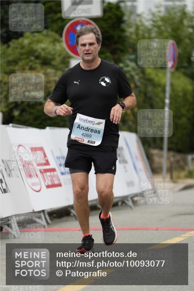 30.08.2026 - Blankeneser Heldenlauf Patografie http://msf.ph/oto/10093077 30.08.2026 13:04:51 Ziel 4269 meine-sportfotos.de