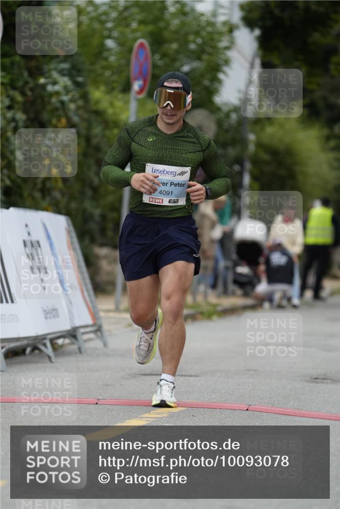 30.08.2026 - Blankeneser Heldenlauf Patografie http://msf.ph/oto/10093078 30.08.2026 13:06:17 Ziel 4091 meine-sportfotos.de