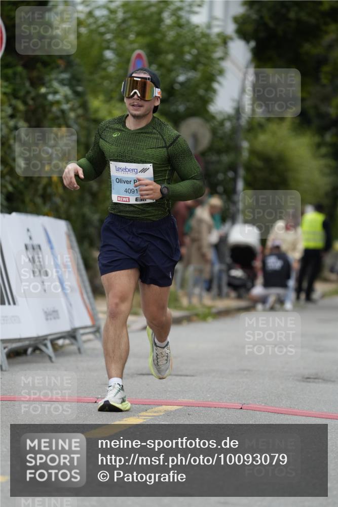 30.08.2026 - Blankeneser Heldenlauf Patografie http://msf.ph/oto/10093079 30.08.2026 13:06:17 Ziel 4091 meine-sportfotos.de