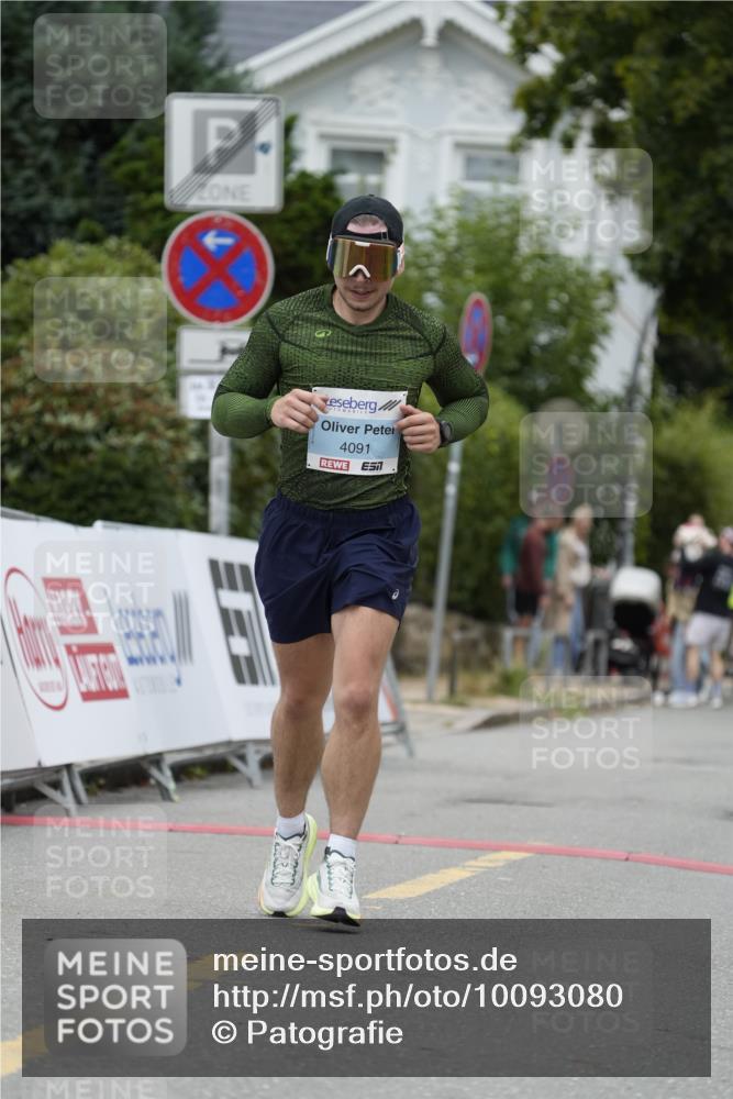 30.08.2026 - Blankeneser Heldenlauf Patografie http://msf.ph/oto/10093080 30.08.2026 13:06:19 Ziel 4091 meine-sportfotos.de