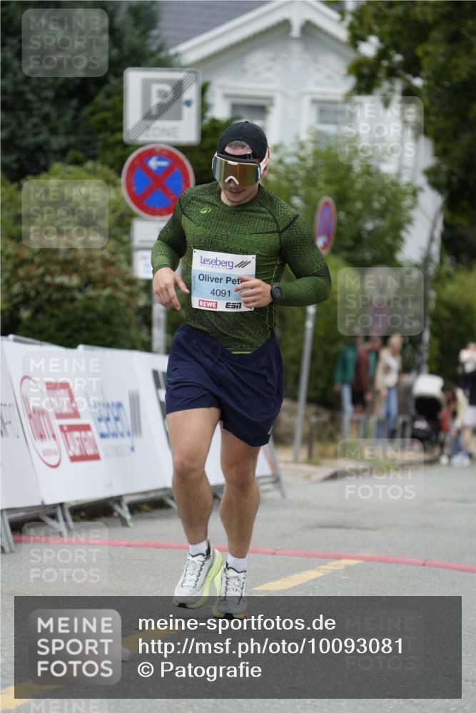 30.08.2026 - Blankeneser Heldenlauf Patografie http://msf.ph/oto/10093081 30.08.2026 13:06:19 Ziel 4091 meine-sportfotos.de