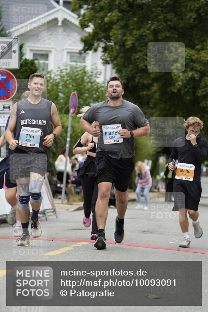 30.08.2026 - Blankeneser Heldenlauf Patografie http://msf.ph/oto/10093091 30.08.2026 13:07:16 Ziel 2099, 2100, 2101, 4291, 4292 meine-sportfotos.de