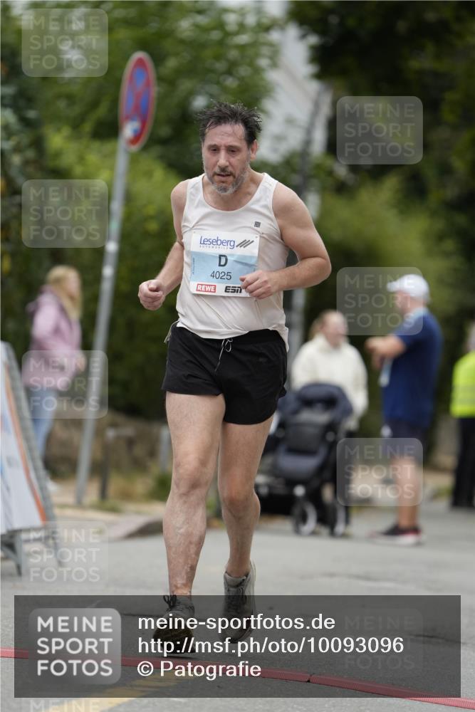 30.08.2026 - Blankeneser Heldenlauf Patografie http://msf.ph/oto/10093096 30.08.2026 13:09:09 Ziel 4025 meine-sportfotos.de