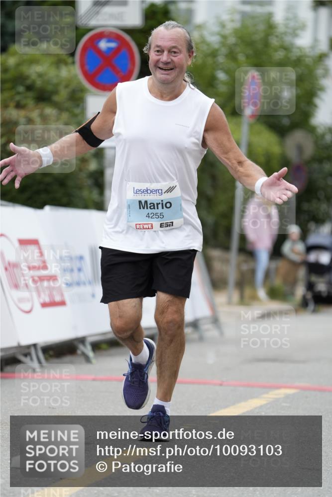30.08.2026 - Blankeneser Heldenlauf Patografie http://msf.ph/oto/10093103 30.08.2026 13:10:53 Ziel 4255 meine-sportfotos.de