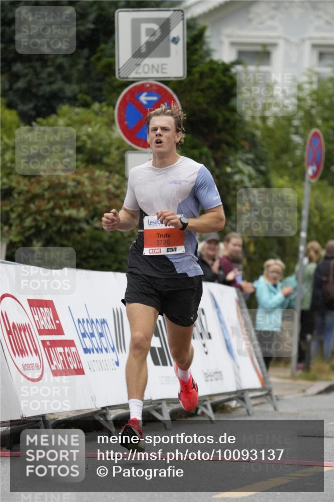 30.08.2026 - Blankeneser Heldenlauf Patografie http://msf.ph/oto/10093137 30.08.2026 09:17:09 Ziel 3726 meine-sportfotos.de