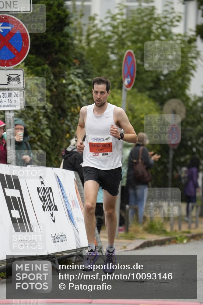 30.08.2026 - Blankeneser Heldenlauf Patografie http://msf.ph/oto/10093146 30.08.2026 09:17:48 Ziel 3681 meine-sportfotos.de