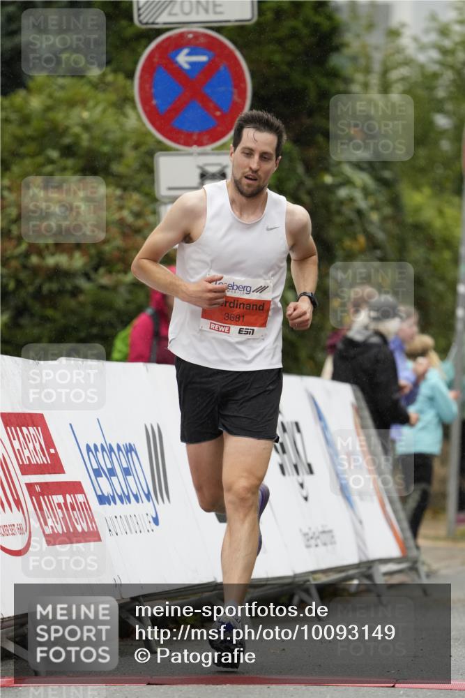 30.08.2026 - Blankeneser Heldenlauf Patografie http://msf.ph/oto/10093149 30.08.2026 09:17:50 Ziel 3681 meine-sportfotos.de