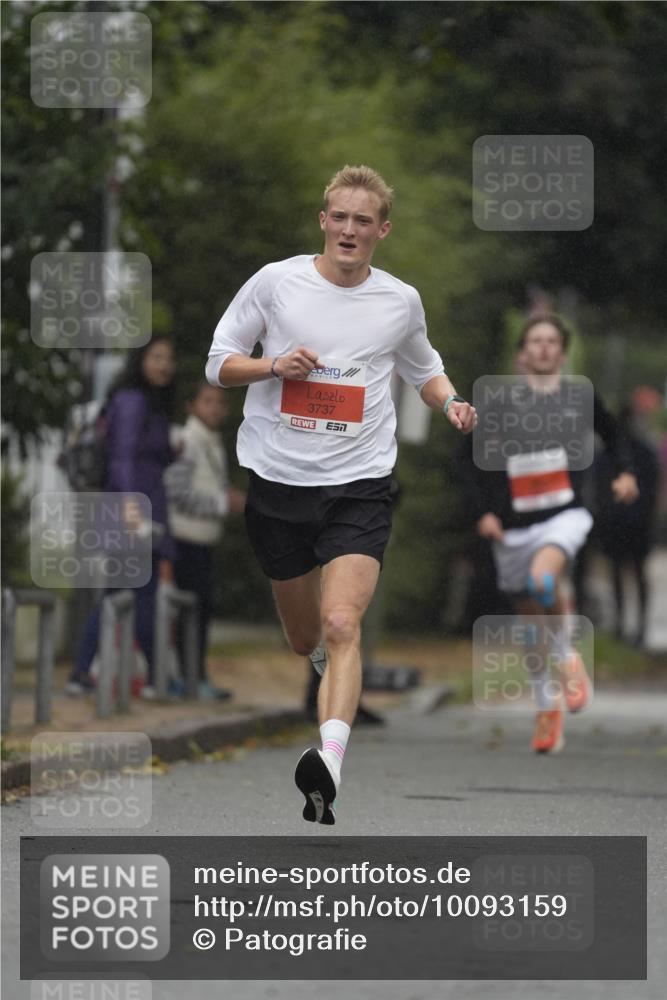 30.08.2026 - Blankeneser Heldenlauf Patografie http://msf.ph/oto/10093159 30.08.2026 09:18:29 Ziel 3737 meine-sportfotos.de