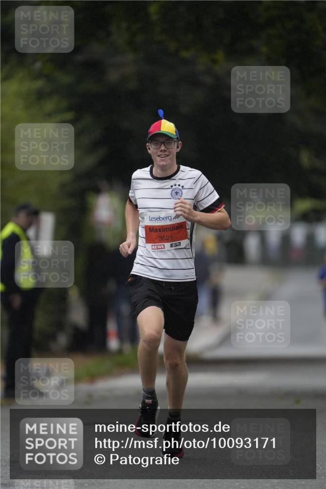 30.08.2026 - Blankeneser Heldenlauf Patografie http://msf.ph/oto/10093171 30.08.2026 09:20:46 Ziel 3521 meine-sportfotos.de
