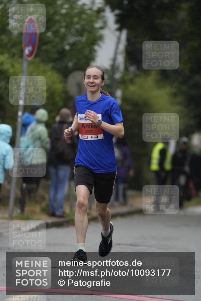 30.08.2026 - Blankeneser Heldenlauf Patografie http://msf.ph/oto/10093177 30.08.2026 09:21:10 Ziel 3637 meine-sportfotos.de