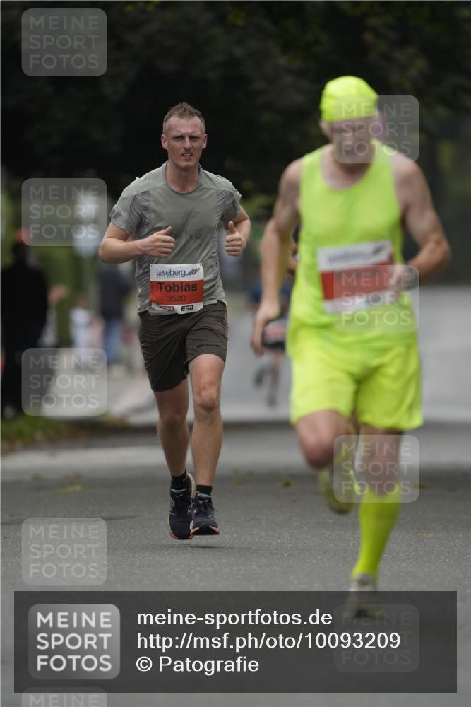 30.08.2026 - Blankeneser Heldenlauf Patografie http://msf.ph/oto/10093209 30.08.2026 09:22:04 Ziel 3585, 3674, 3711 meine-sportfotos.de