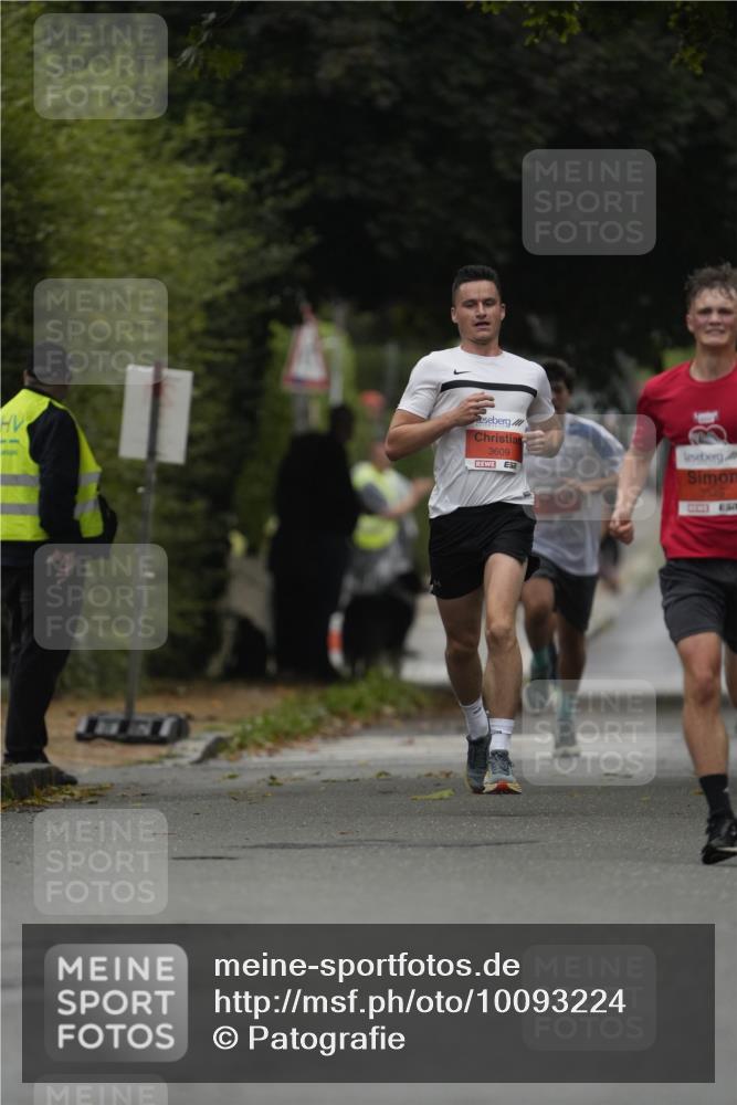 30.08.2026 - Blankeneser Heldenlauf Patografie http://msf.ph/oto/10093224 30.08.2026 09:22:28 Ziel 3551 meine-sportfotos.de