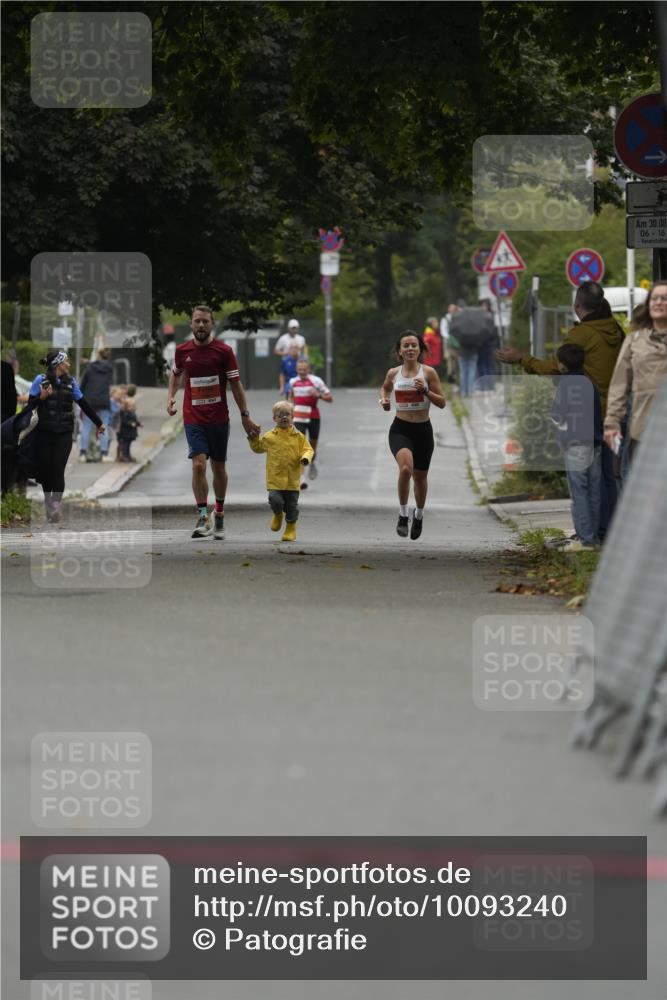30.08.2026 - Blankeneser Heldenlauf Patografie http://msf.ph/oto/10093240 30.08.2026 09:22:51 Ziel 3650, 3728 meine-sportfotos.de