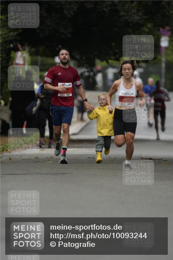 30.08.2026 - Blankeneser Heldenlauf Patografie http://msf.ph/oto/10093244 30.08.2026 09:22:56 Ziel 3650 meine-sportfotos.de