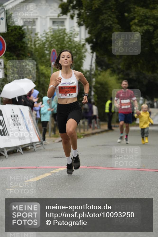 30.08.2026 - Blankeneser Heldenlauf Patografie http://msf.ph/oto/10093250 30.08.2026 09:23:04 Ziel 3504 meine-sportfotos.de