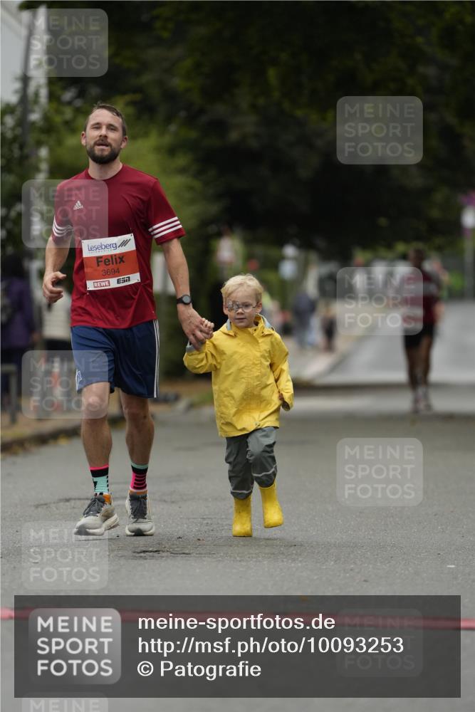 30.08.2026 - Blankeneser Heldenlauf Patografie http://msf.ph/oto/10093253 30.08.2026 09:23:07 Ziel 3504, 3694 meine-sportfotos.de