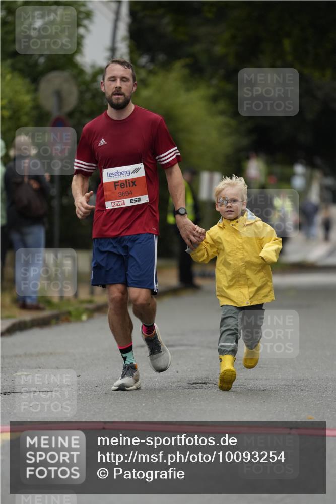 30.08.2026 - Blankeneser Heldenlauf Patografie http://msf.ph/oto/10093254 30.08.2026 09:23:08 Ziel 3504, 3694 meine-sportfotos.de