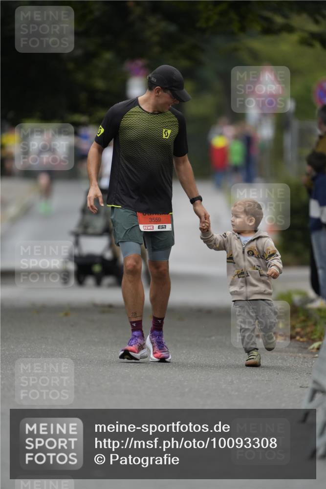 30.08.2026 - Blankeneser Heldenlauf Patografie http://msf.ph/oto/10093308 30.08.2026 09:25:05 Ziel 3583 meine-sportfotos.de