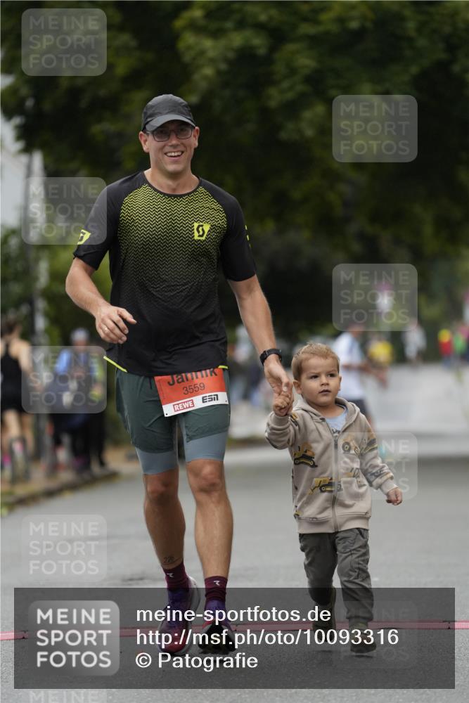 30.08.2026 - Blankeneser Heldenlauf Patografie http://msf.ph/oto/10093316 30.08.2026 09:25:18 Ziel 3559 meine-sportfotos.de
