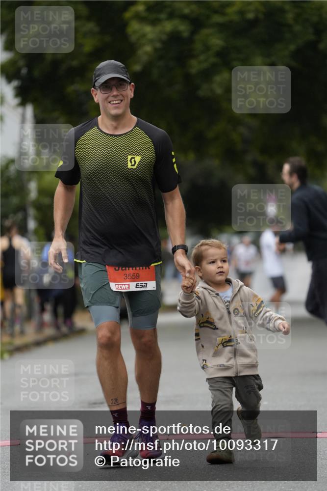 30.08.2026 - Blankeneser Heldenlauf Patografie http://msf.ph/oto/10093317 30.08.2026 09:25:19 Ziel 3559 meine-sportfotos.de