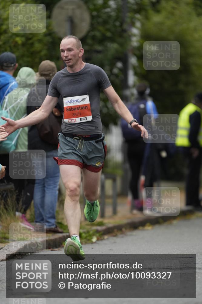 30.08.2026 - Blankeneser Heldenlauf Patografie http://msf.ph/oto/10093327 30.08.2026 09:25:39 Ziel 3562, 3571 meine-sportfotos.de