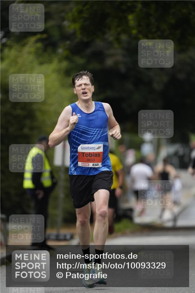 30.08.2026 - Blankeneser Heldenlauf Patografie http://msf.ph/oto/10093329 30.08.2026 09:25:45 Ziel 3571, 3633 meine-sportfotos.de