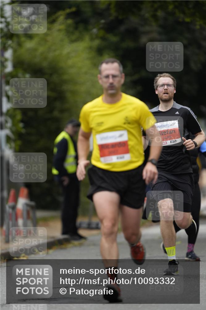 30.08.2026 - Blankeneser Heldenlauf Patografie http://msf.ph/oto/10093332 30.08.2026 09:25:53 Ziel 3633, 3667, 3698 meine-sportfotos.de