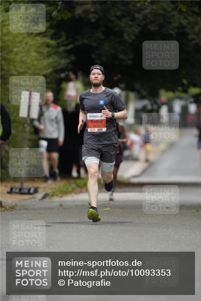 30.08.2026 - Blankeneser Heldenlauf Patografie http://msf.ph/oto/10093353 30.08.2026 09:26:40 Ziel 3731 meine-sportfotos.de