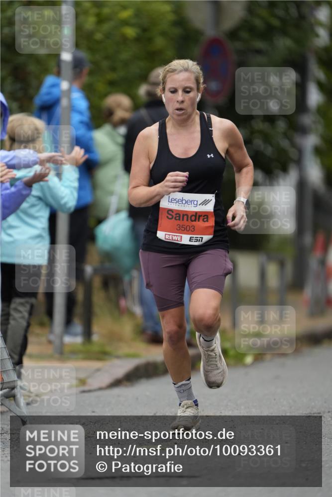30.08.2026 - Blankeneser Heldenlauf Patografie http://msf.ph/oto/10093361 30.08.2026 09:26:50 Ziel 3503, 3574 meine-sportfotos.de
