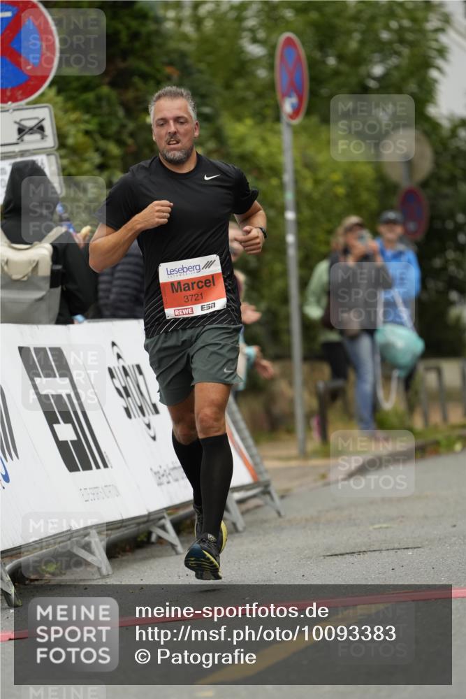 30.08.2026 - Blankeneser Heldenlauf Patografie http://msf.ph/oto/10093383 30.08.2026 09:27:23 Ziel 1681, 3721 meine-sportfotos.de
