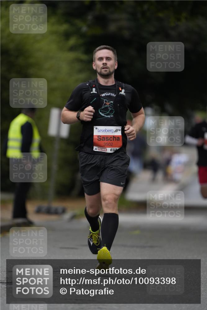 30.08.2026 - Blankeneser Heldenlauf Patografie http://msf.ph/oto/10093398 30.08.2026 09:27:57 Ziel 3502, 3593 meine-sportfotos.de