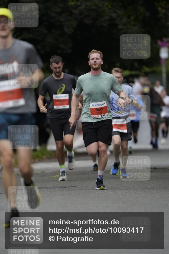 30.08.2026 - Blankeneser Heldenlauf Patografie http://msf.ph/oto/10093417 30.08.2026 09:28:14 Ziel 1380, 3581, 3638, 3682 meine-sportfotos.de