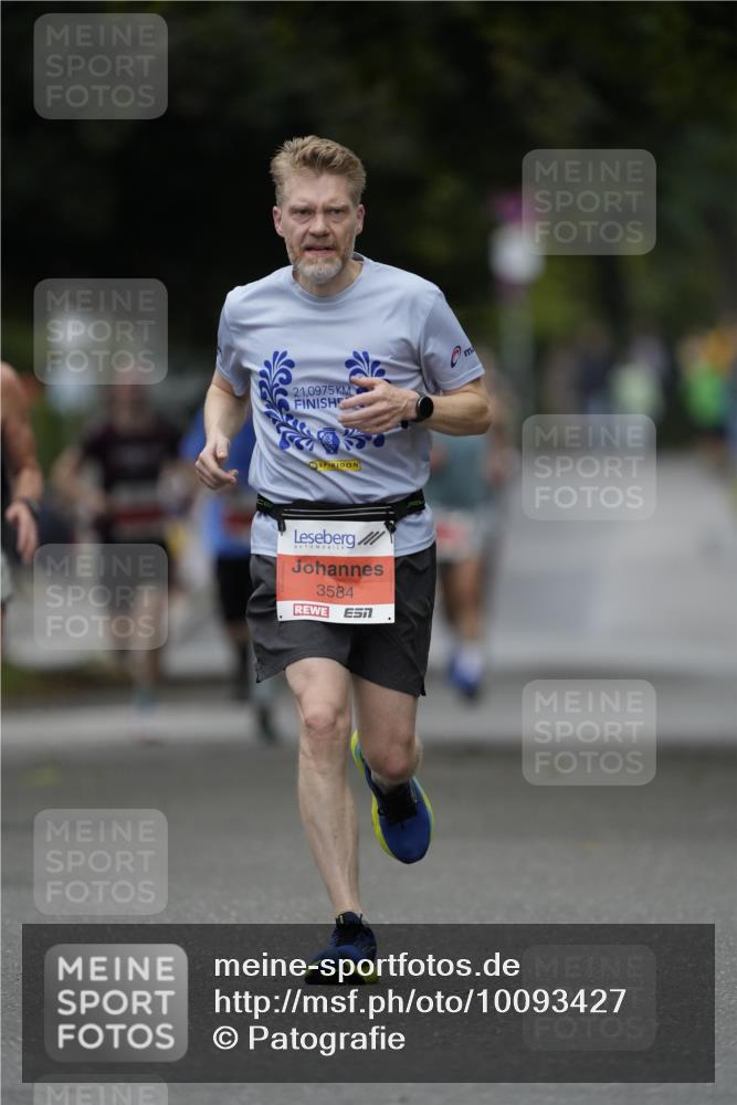 30.08.2026 - Blankeneser Heldenlauf Patografie http://msf.ph/oto/10093427 30.08.2026 09:28:20 Ziel 3535, 3581, 3584, 3682, 3706 meine-sportfotos.de
